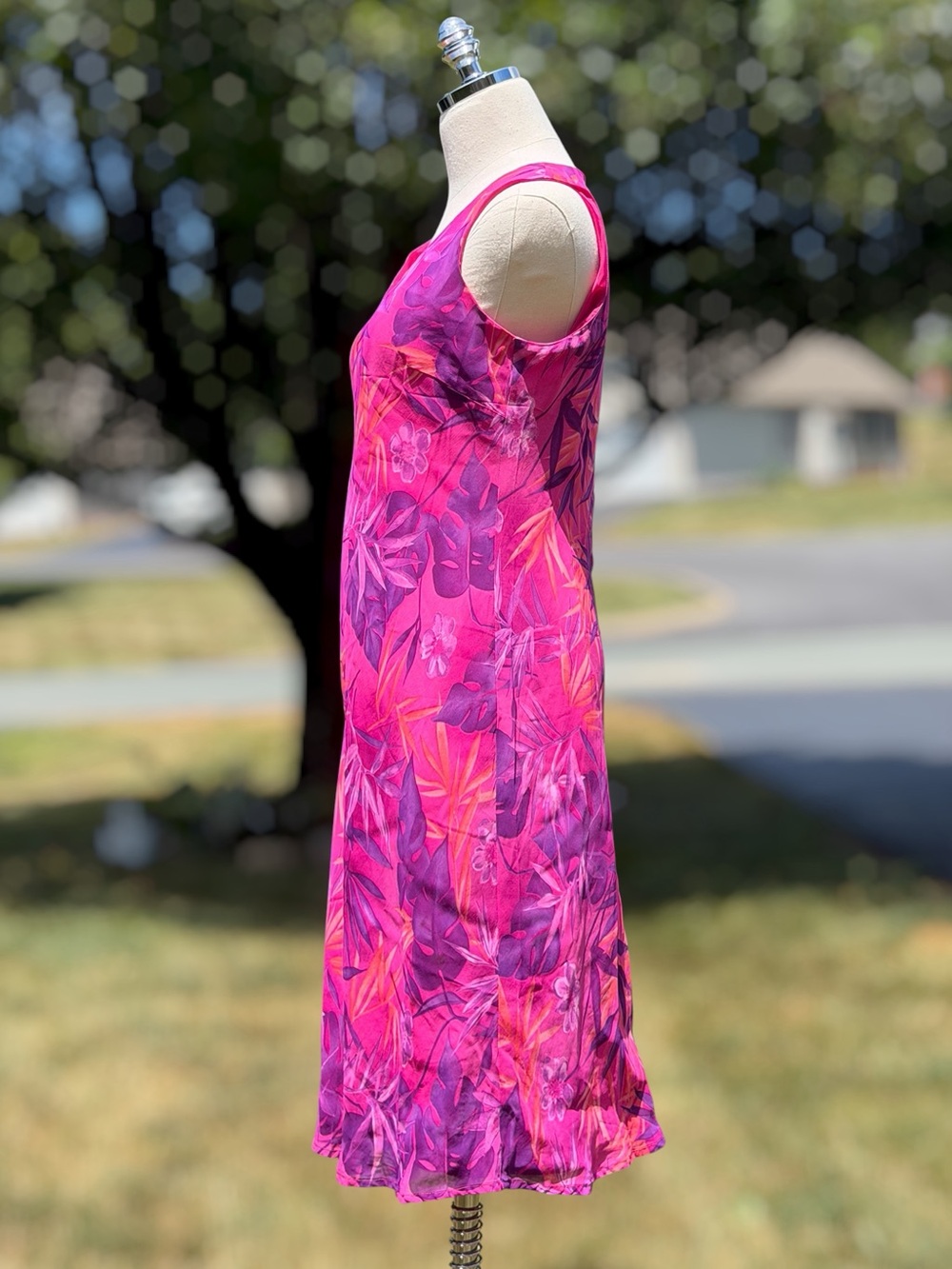 Vintage 90s Evan Picone Tropical Floral Pink Rayon Sleeveless Midi Dress Resort - Picture 5 of 9
